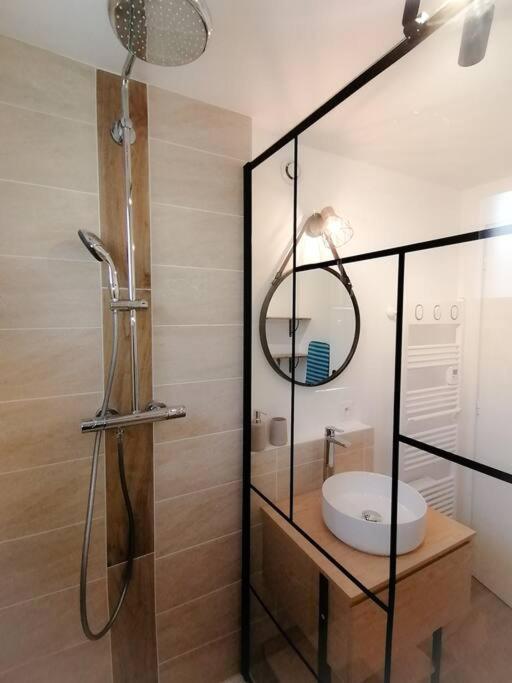 L'Elegant Avec Garage, Proche Axone, Stellantis Appartement Audincourt Buitenkant foto